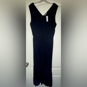 BRAND NEW GAP BLACK TIERED V-NECK SLEEVELESS CINCHED WAIST MIDI DRESS